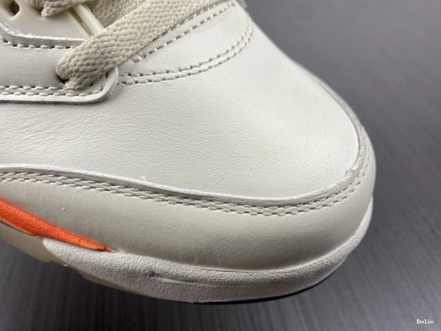 Bmlin 5 DC1060-100 Orange Jordan Total Retro 0818